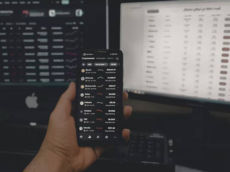 What Does 2023 Hold for the Crypto Market? [Experts’ Analysis]